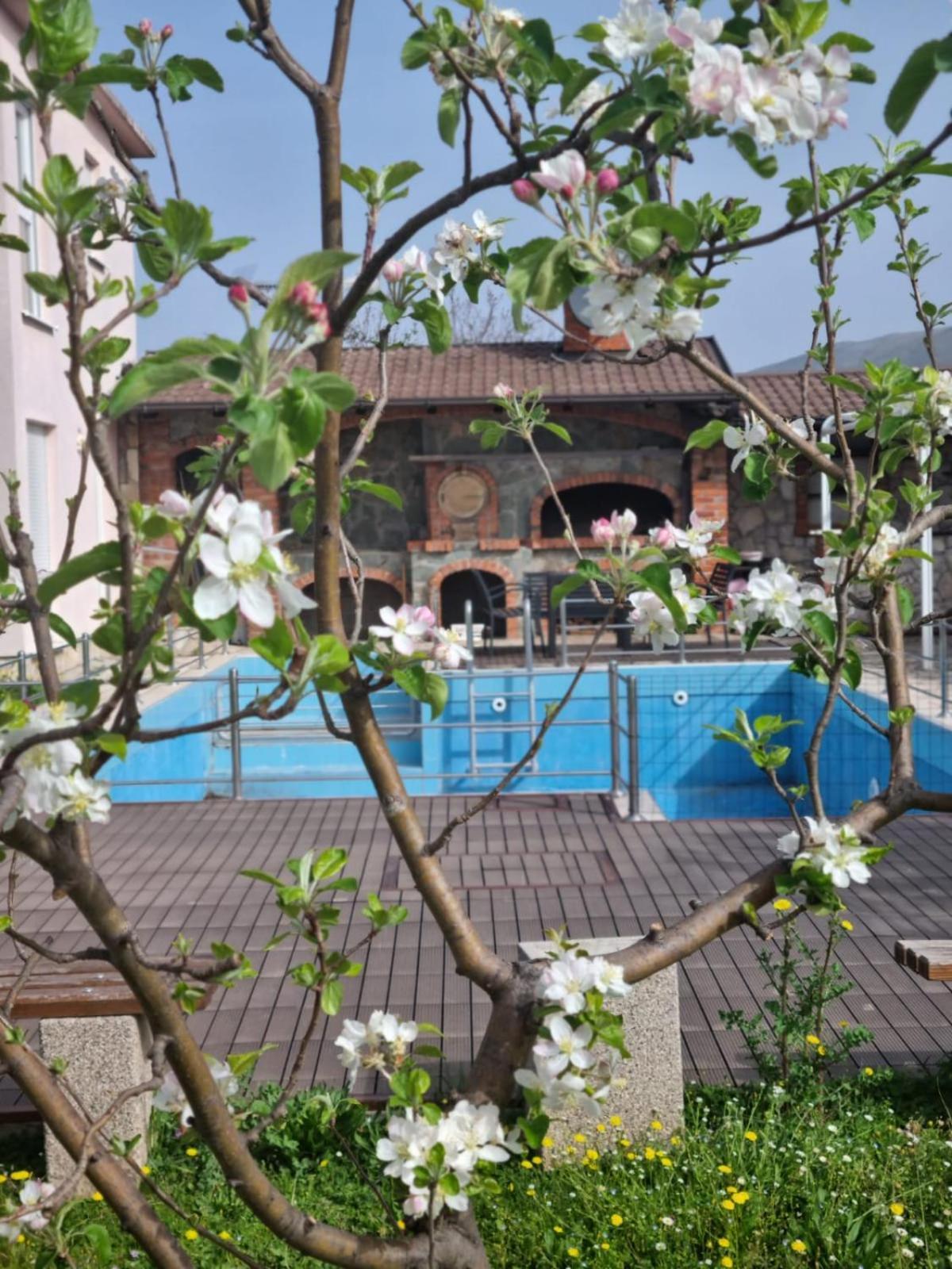 Hacienda Kolenda Apartment Mostar Exterior photo